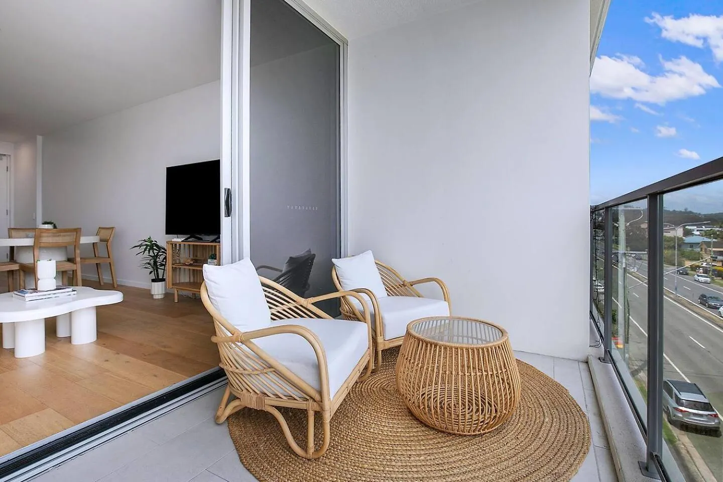 Starlit Palms Chic Poolside Haven By The Beach Gold Coast Apartment
